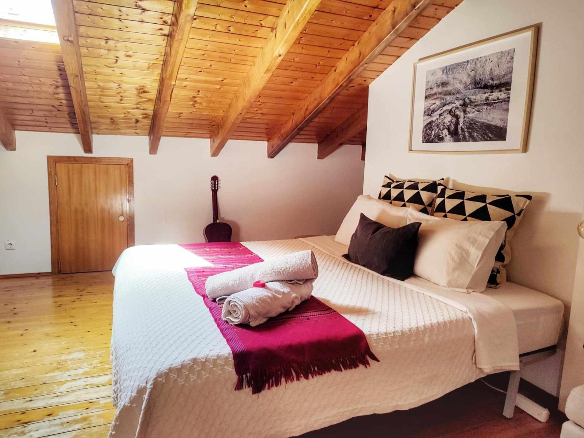 Homestay Attic Private Bedroom Aljezur Exterior photo